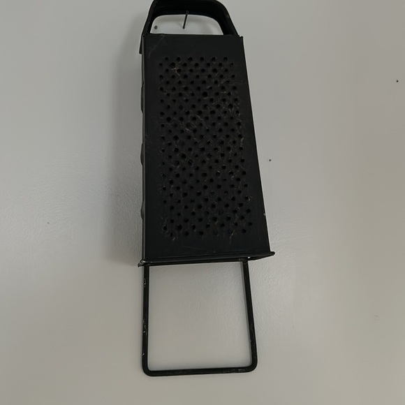 Grate pocket - Picture 2 of 6